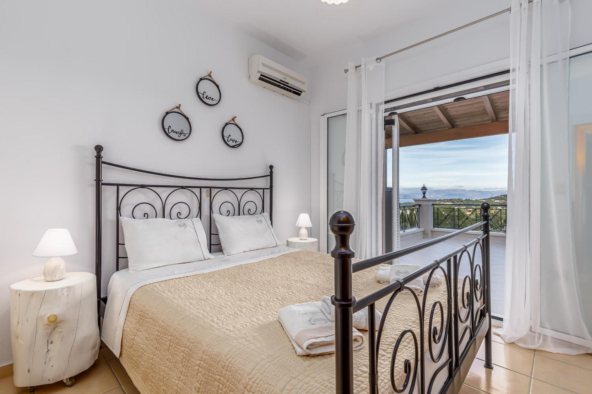 Olivia Corfu - Amazing Sea-view 3 Bedroom With A Pool Villa Gazatika